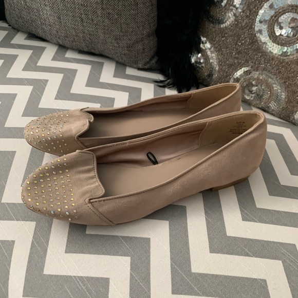 H&M Camel Rhinestone Flats - Picture 3 of 10